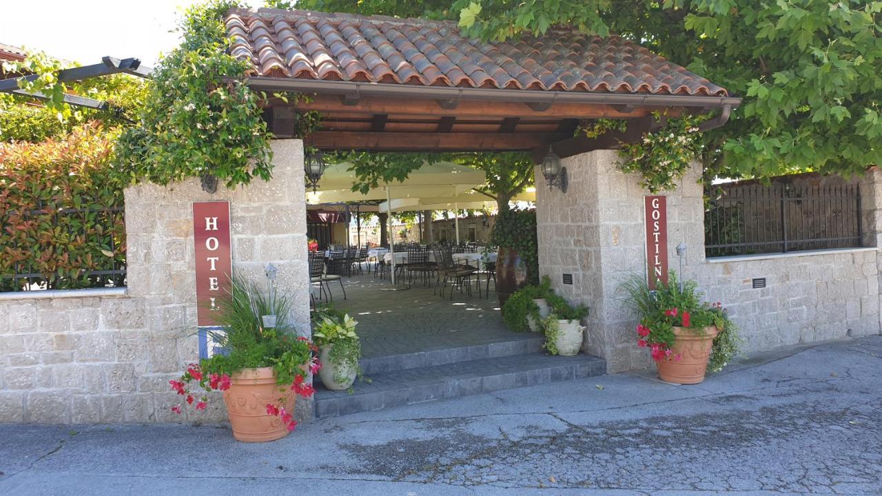 Hotel Grahor Depandance Sezana Exterior photo